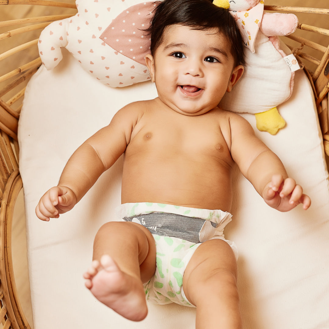 Kim & Kimmy - New Born Diapers, up to 11 lbs, Qty 32